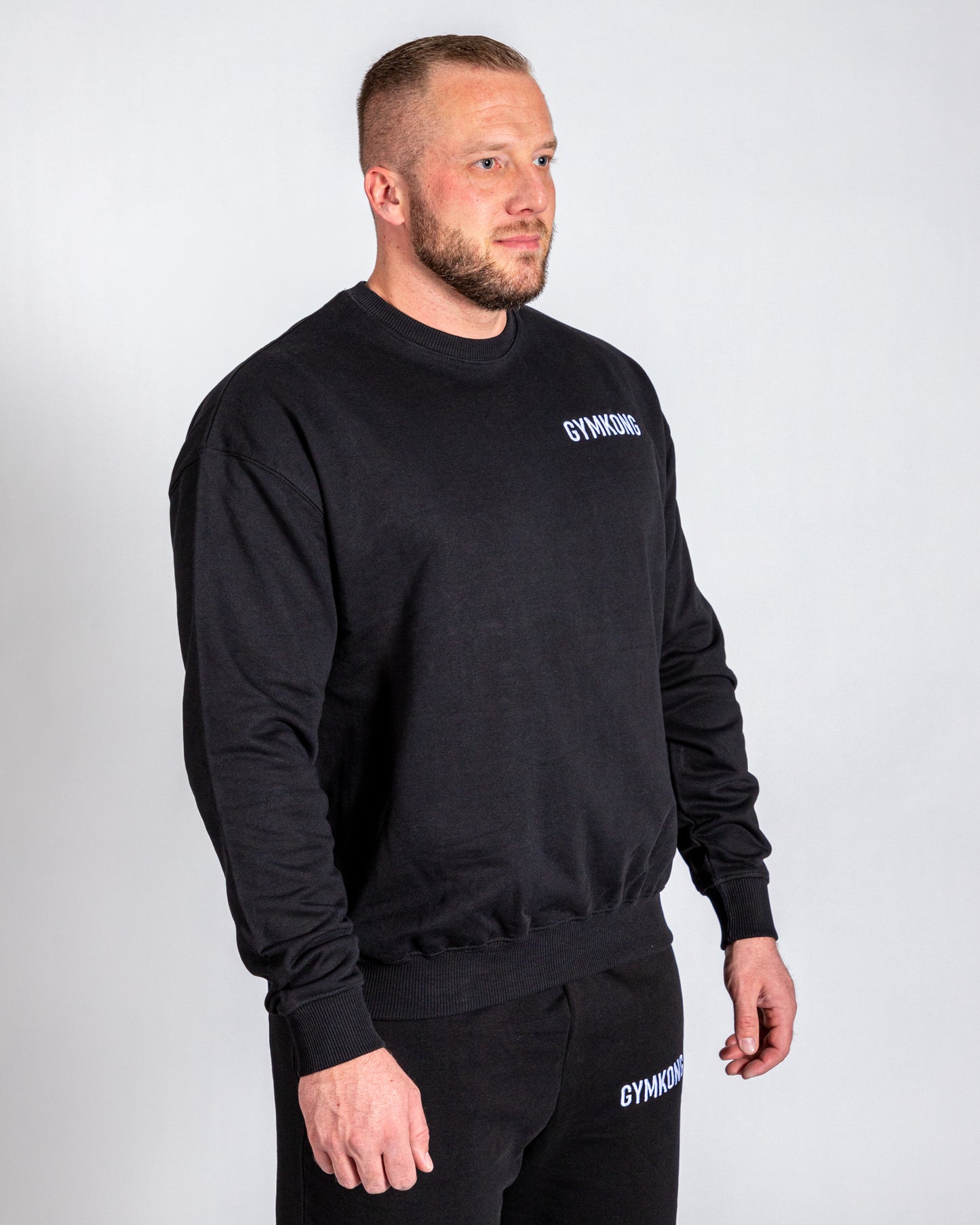 BARBARIAN SWEATER black