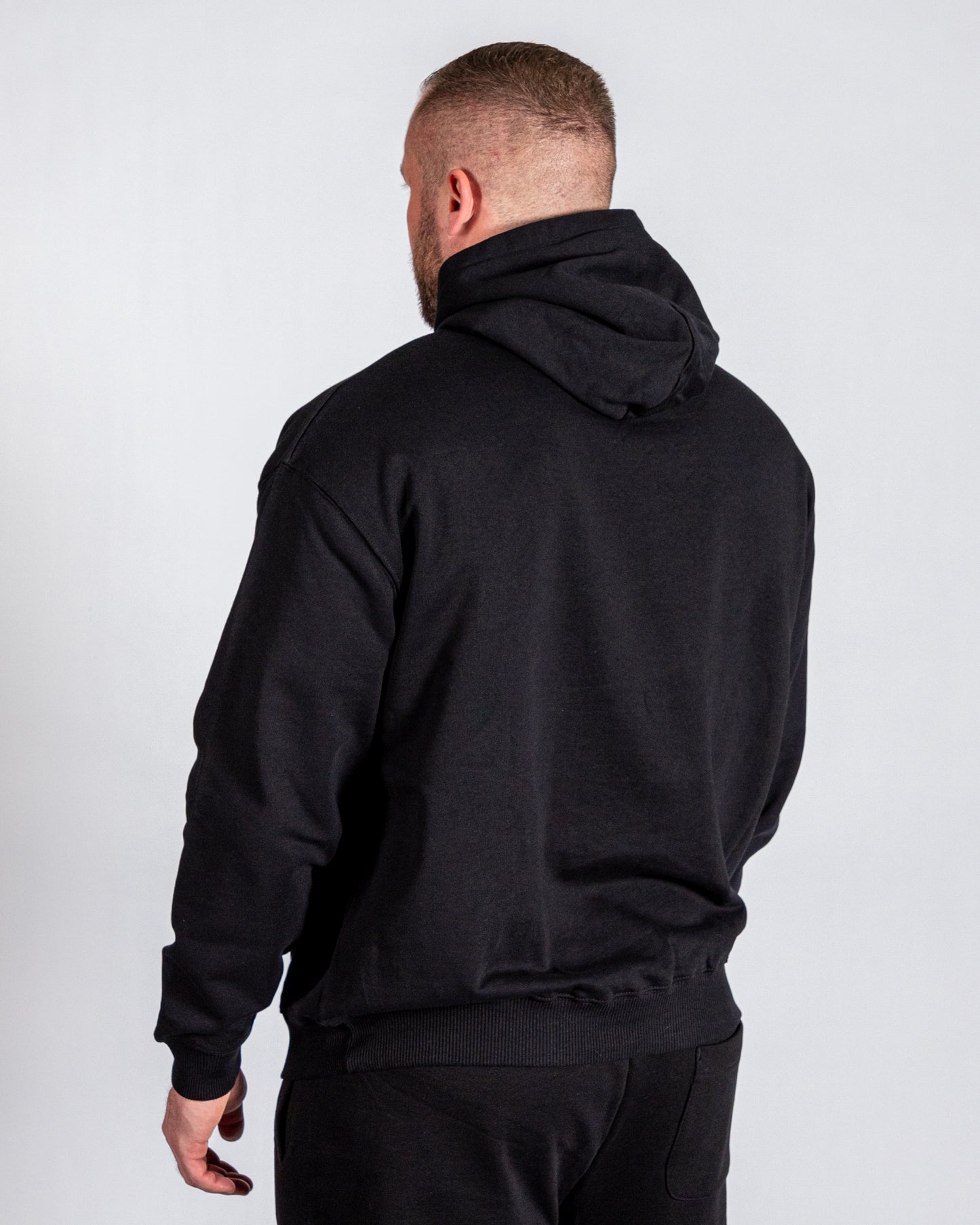 BARBARIAN HOODIE black